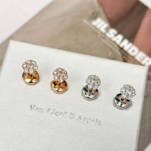 ❗️新品❗️ ☀️ ☀️Van Cleef &Arpels 梵克雅寶雪花耳釘