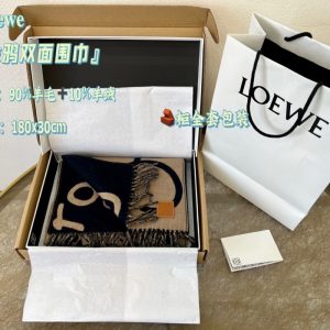 LOEWE羅意威男女通用塗鴉雙面圍巾